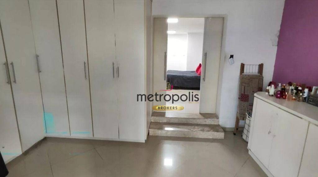 Sobrado à venda com 3 quartos, 247m² - Foto 9