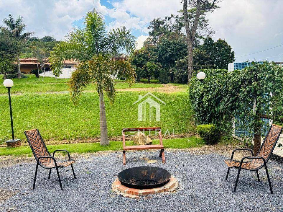 Chácara à venda com 4 quartos, 300m² - Foto 10