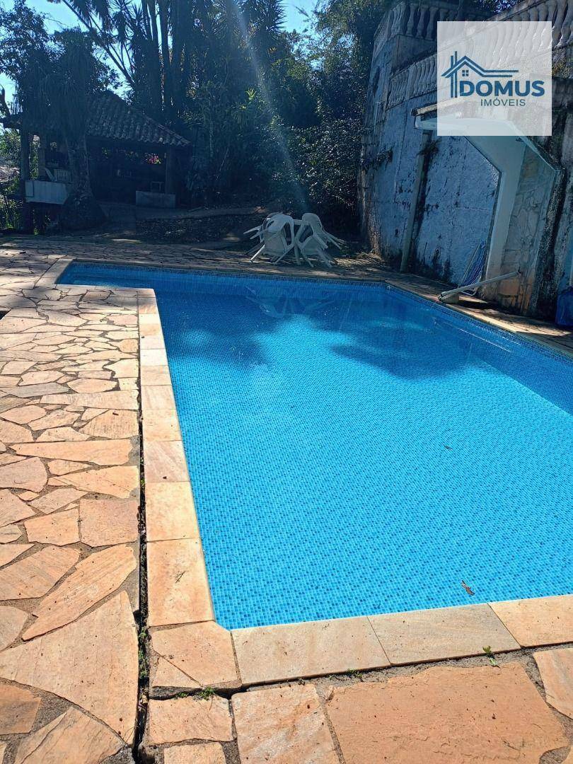 Chácara à venda com 3 quartos, 200m² - Foto 25