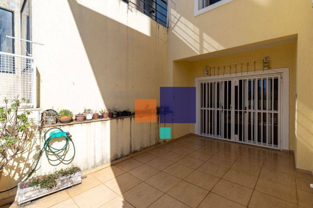 Sobrado à venda com 3 quartos, 218m² - Foto 17