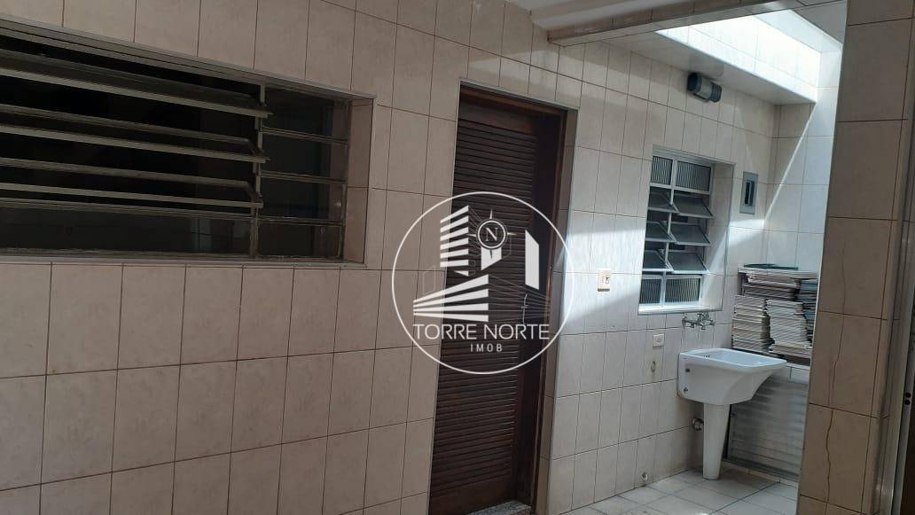 Sobrado à venda com 3 quartos, 130m² - Foto 15