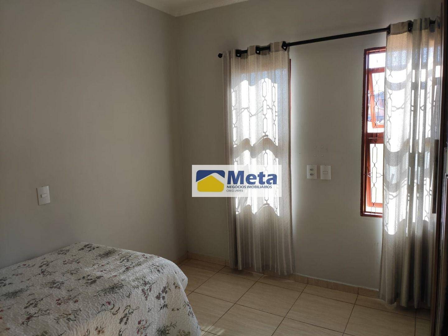 Casa à venda com 3 quartos, 112m² - Foto 10