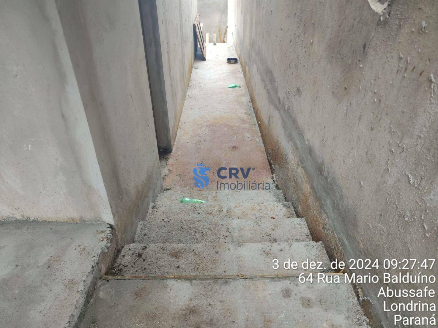 Sobrado à venda com 3 quartos, 200m² - Foto 12