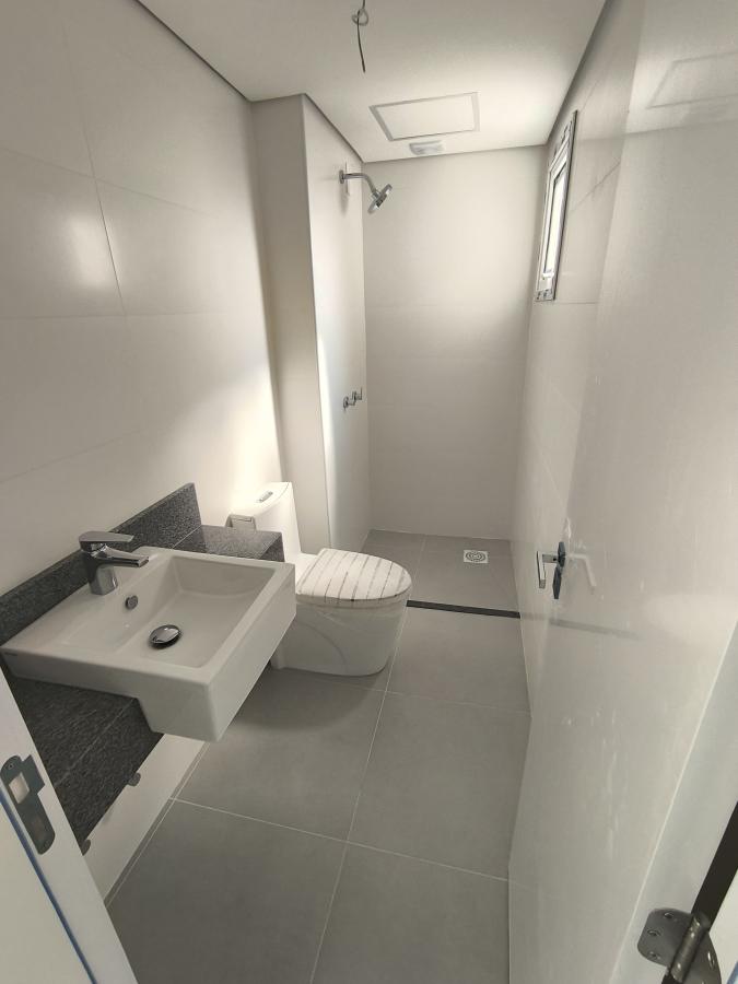 Apartamento à venda com 2 quartos, 63m² - Foto 7