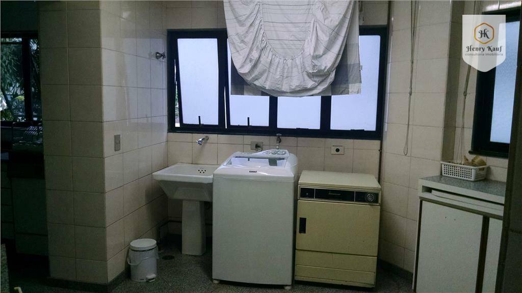 Apartamento à venda com 3 quartos, 198m² - Foto 47