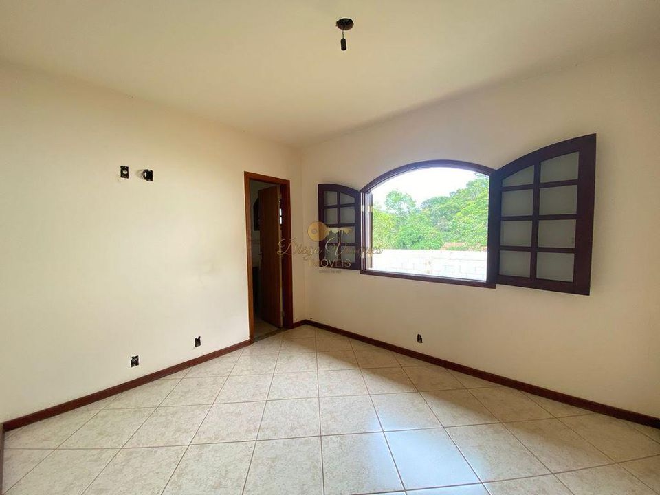 Casa à venda com 2 quartos, 600m² - Foto 10