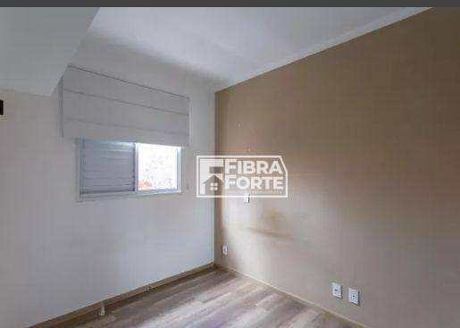 Apartamento à venda com 2 quartos, 55m² - Foto 20