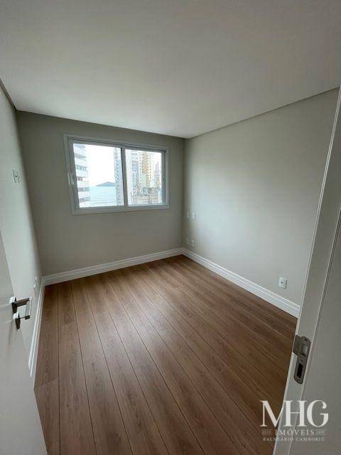 Apartamento à venda com 4 quartos, 132m² - Foto 7