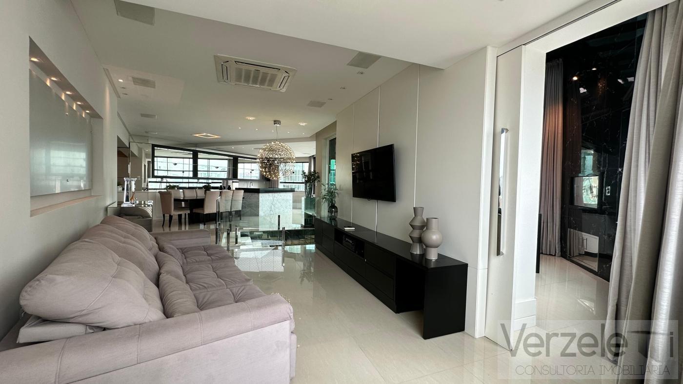 Cobertura à venda com 4 quartos, 280m² - Foto 26