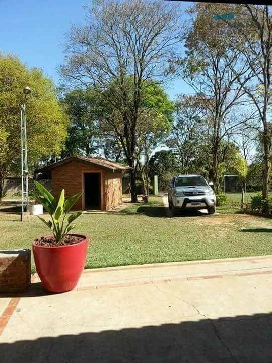 Chácara à venda com 2 quartos, 200m² - Foto 19