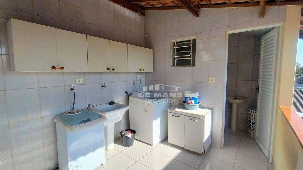 Casa à venda com 2 quartos, 184m² - Foto 22