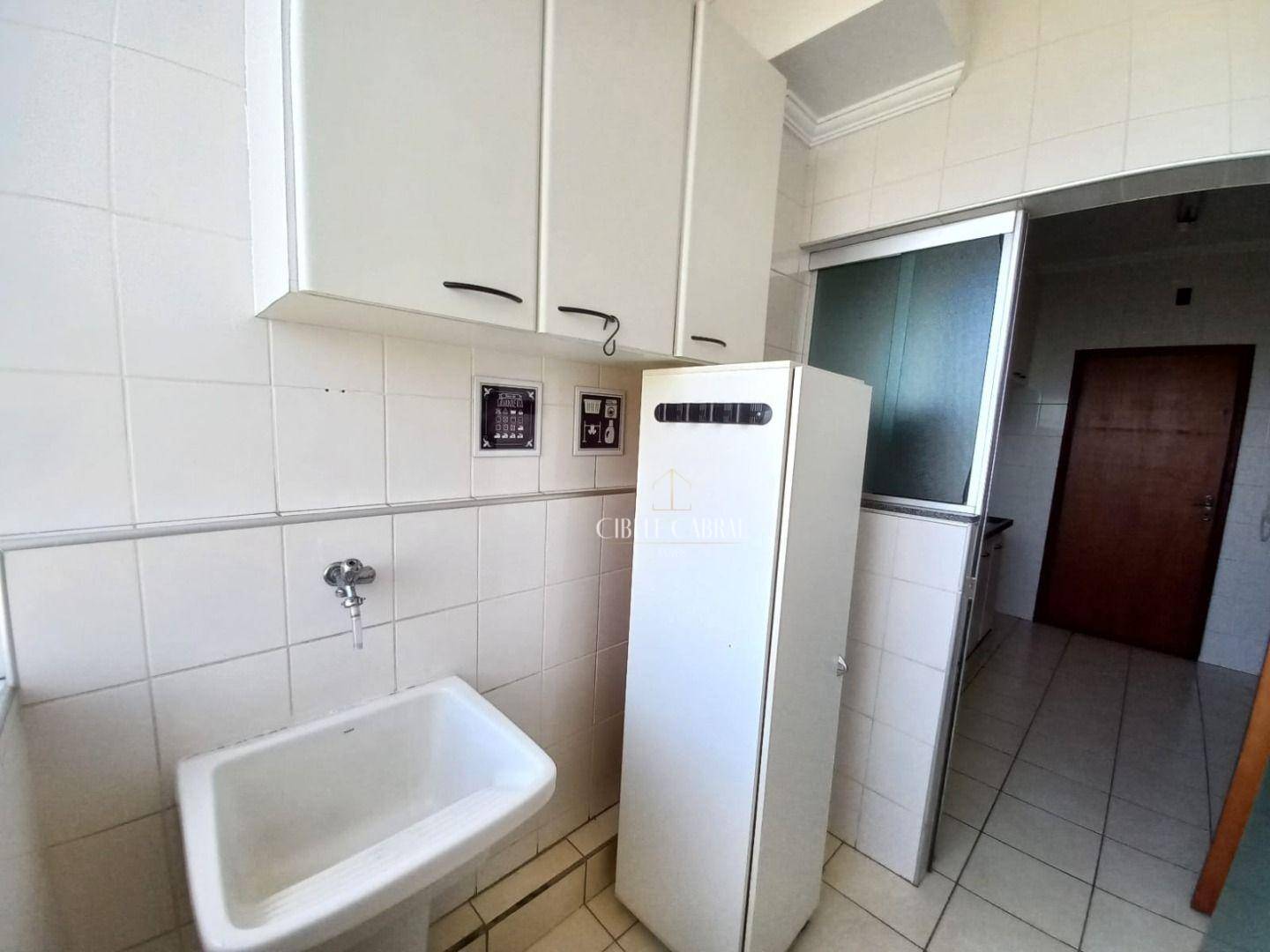 Apartamento à venda com 2 quartos, 73m² - Foto 9