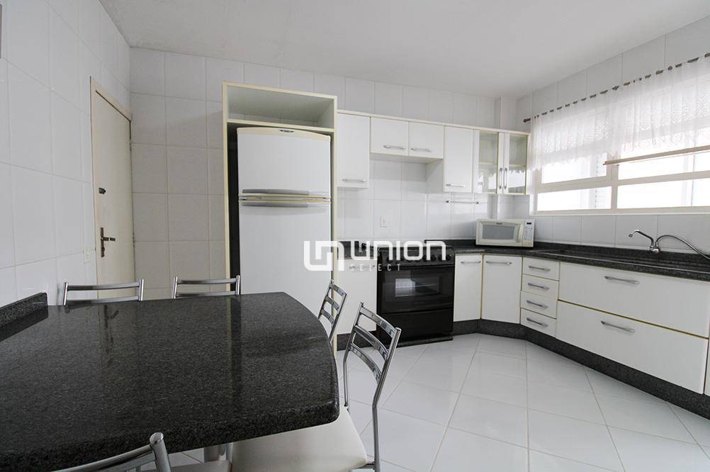 Apartamento à venda com 3 quartos, 90m² - Foto 5