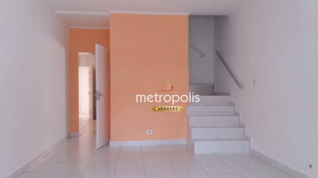 Sobrado à venda com 2 quartos, 166m² - Foto 1