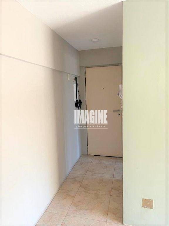 Apartamento à venda com 2 quartos, 68m² - Foto 5