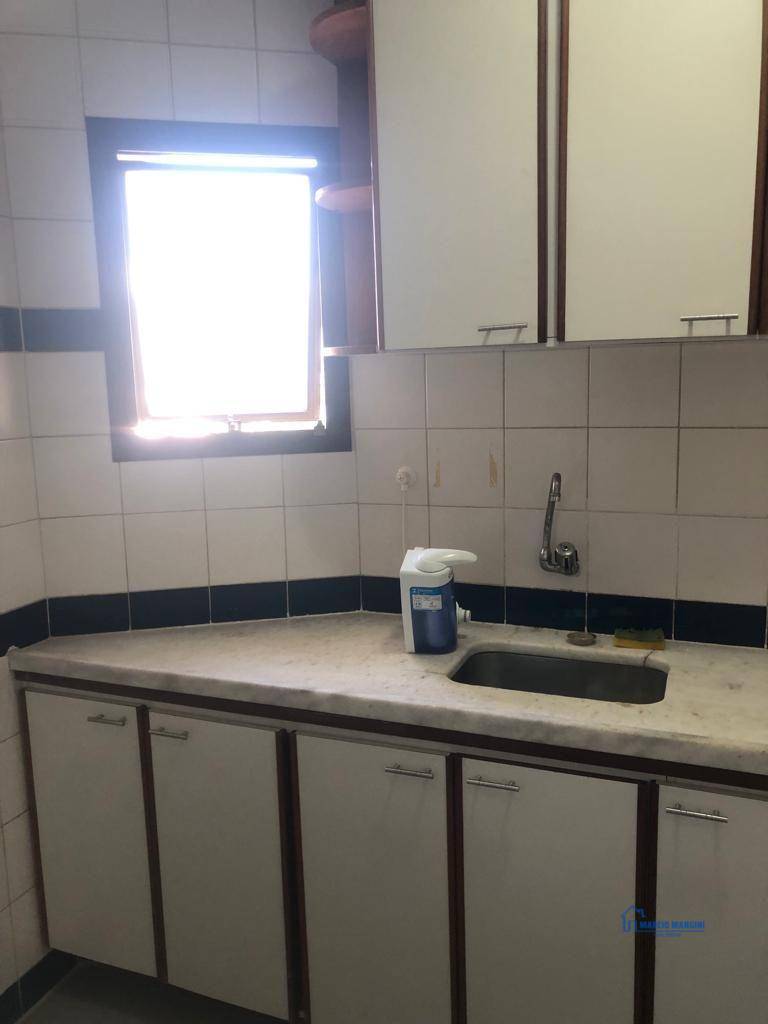 Apartamento à venda com 1 quarto, 65m² - Foto 17