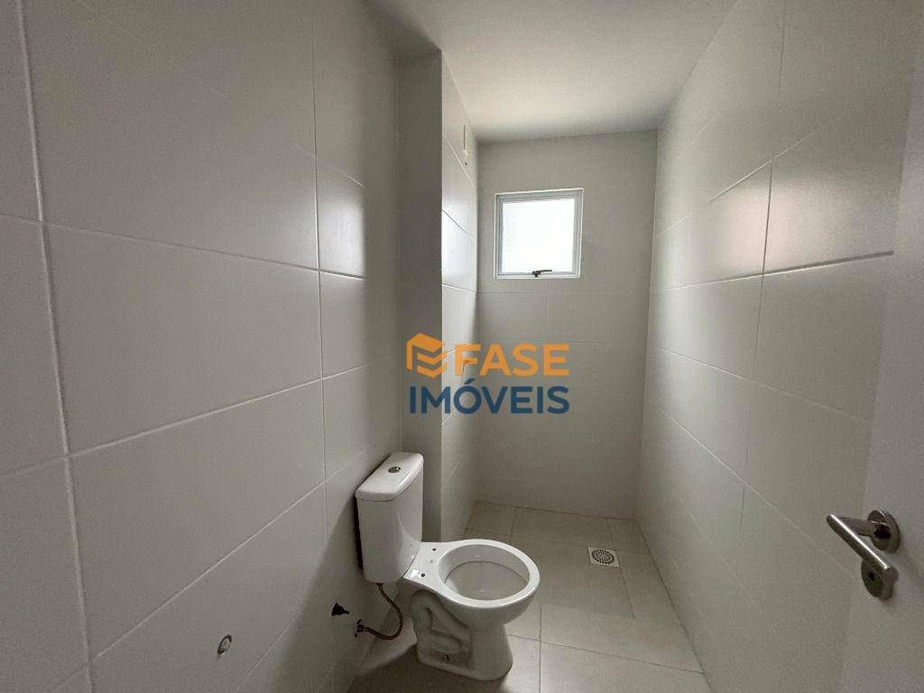 Apartamento à venda com 3 quartos, 79m² - Foto 9