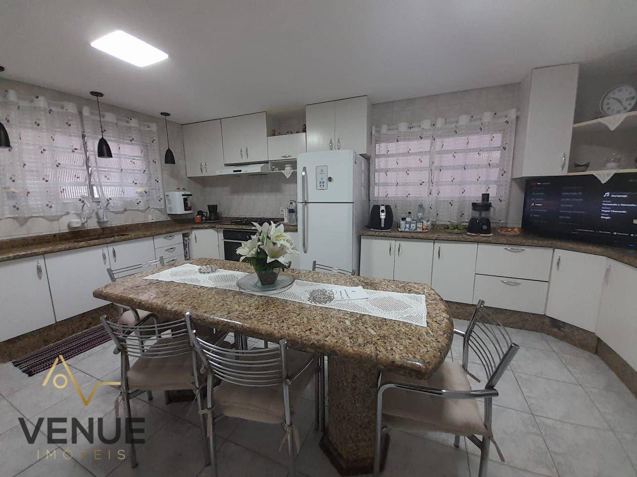 Sobrado à venda com 3 quartos, 110m² - Foto 6