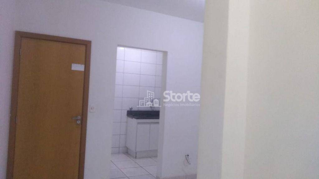 Apartamento à venda com 2 quartos, 50m² - Foto 6