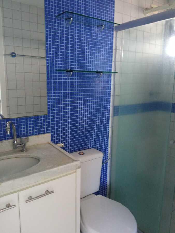 Apartamento à venda com 2 quartos, 72m² - Foto 3