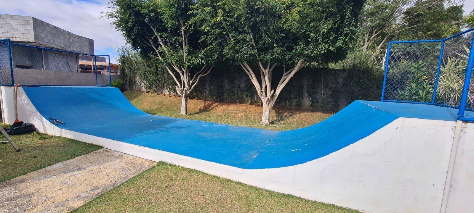 Casa de Condomínio à venda com 3 quartos, 217m² - Foto 31