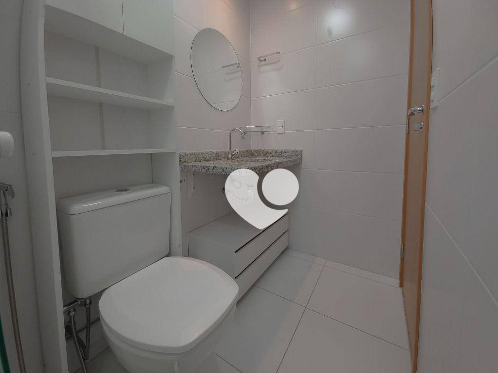 Apartamento à venda com 2 quartos, 70m² - Foto 15