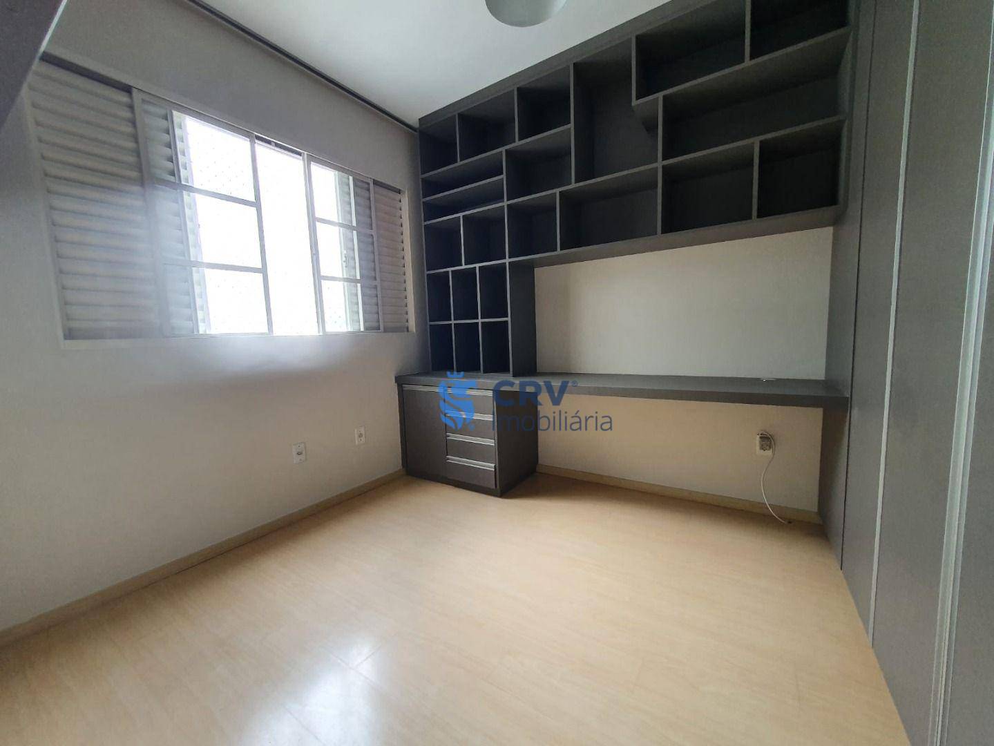 Apartamento à venda com 3 quartos, 95m² - Foto 11