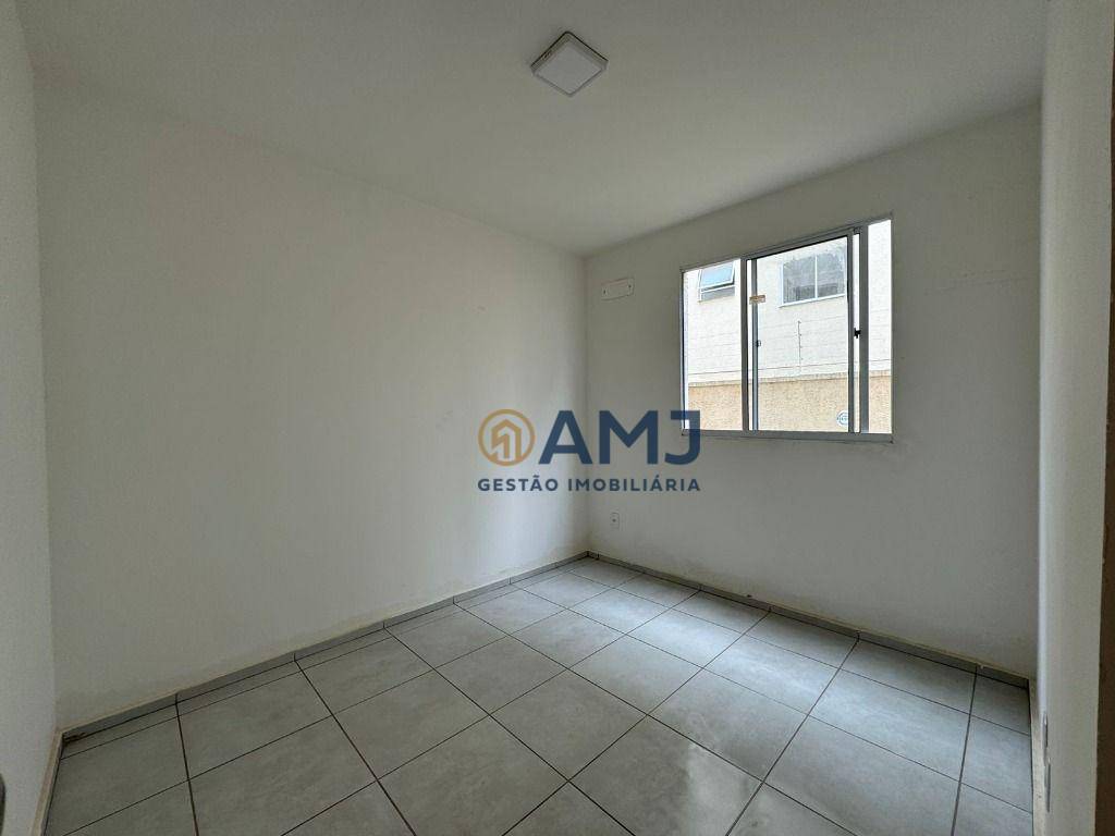 Apartamento à venda com 2 quartos, 61m² - Foto 6