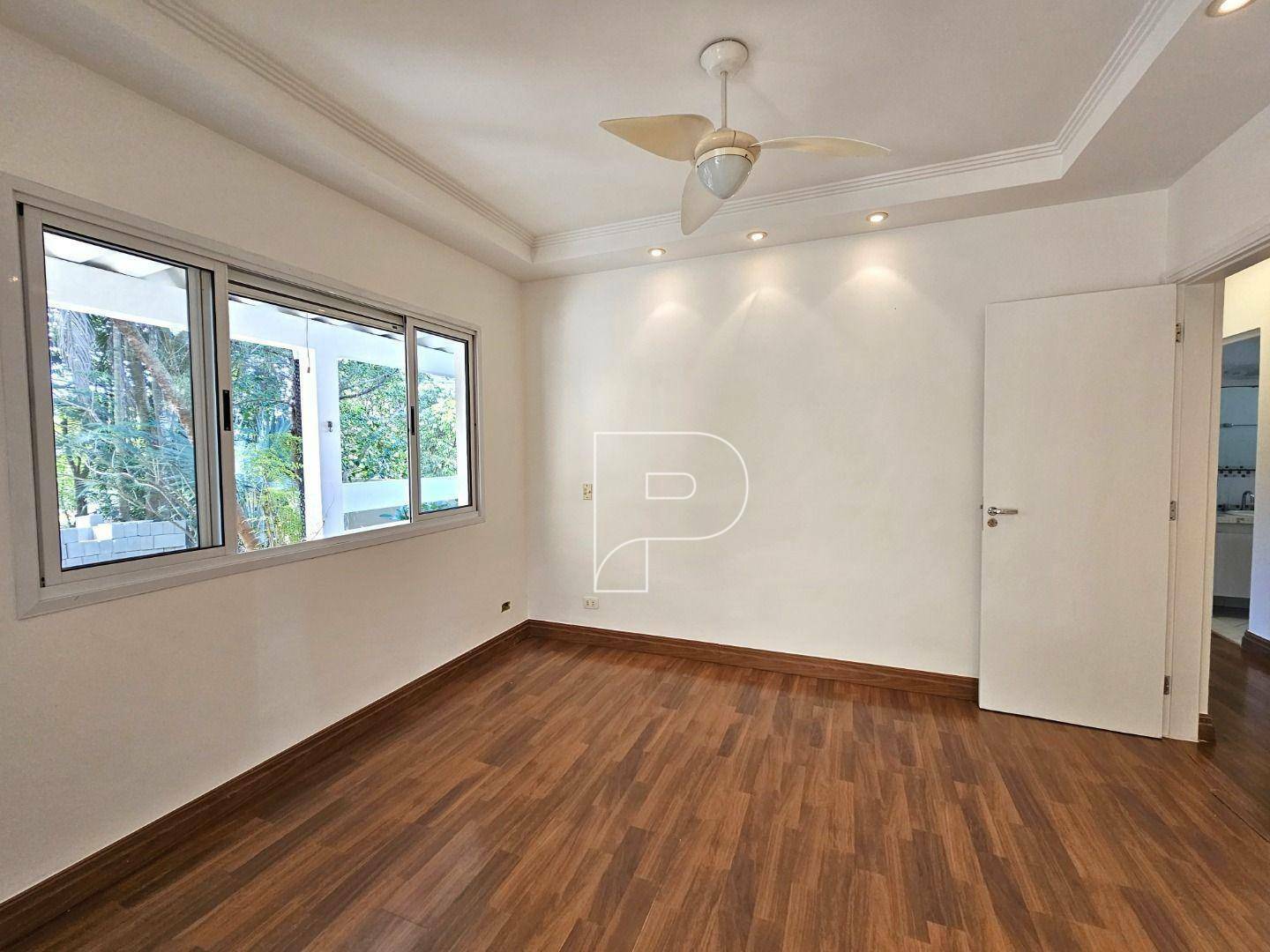 Casa de Condomínio à venda com 3 quartos, 206m² - Foto 13