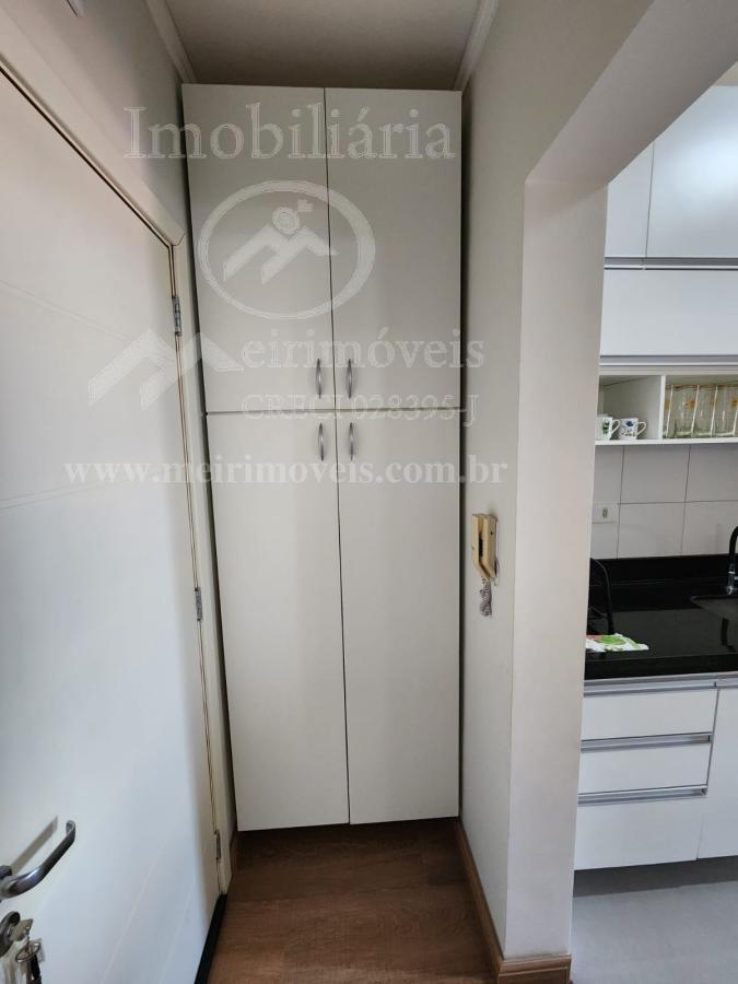 Apartamento à venda com 2 quartos, 64m² - Foto 17