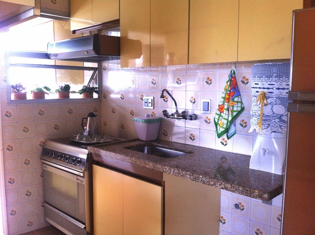 Apartamento à venda com 3 quartos, 86m² - Foto 13