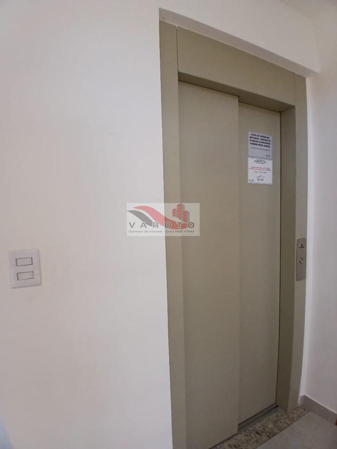 Apartamento à venda com 2 quartos, 40m² - Foto 11