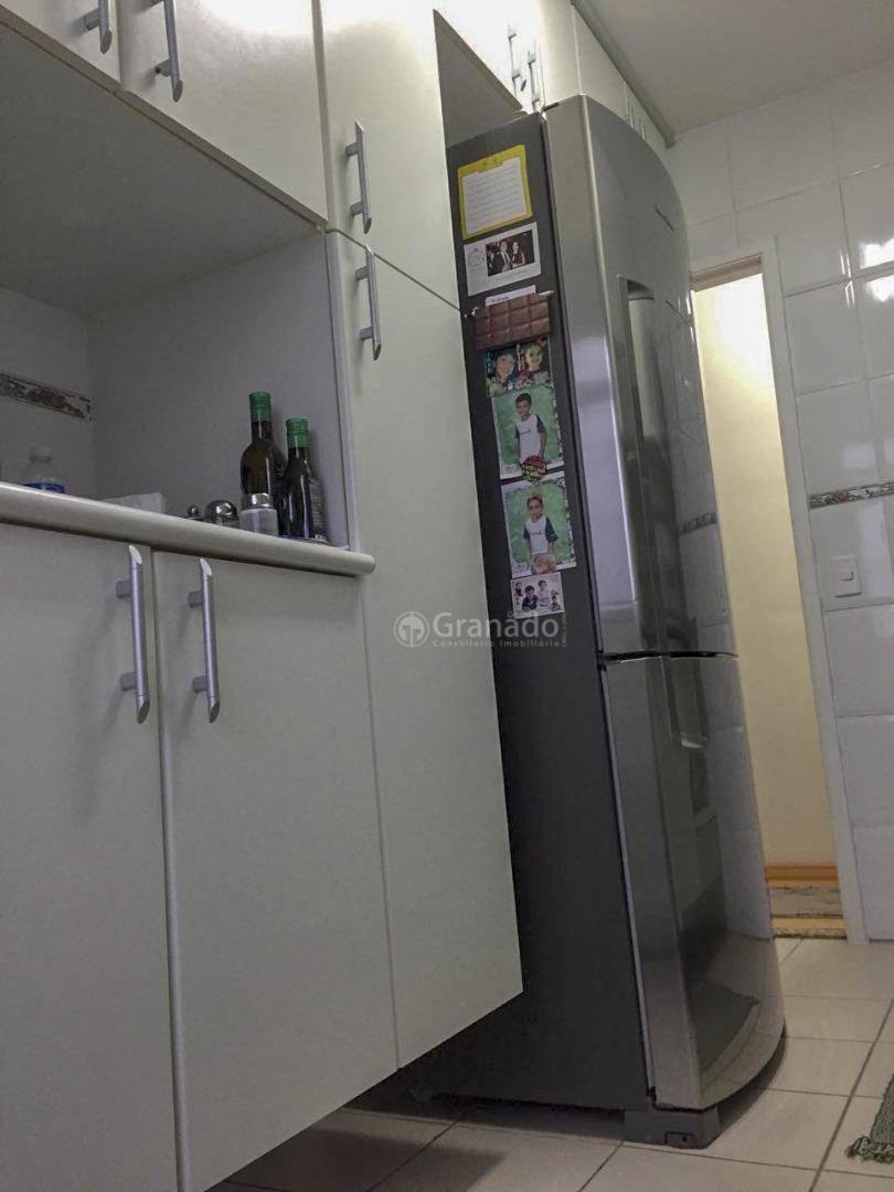 Apartamento à venda com 2 quartos, 55m² - Foto 30