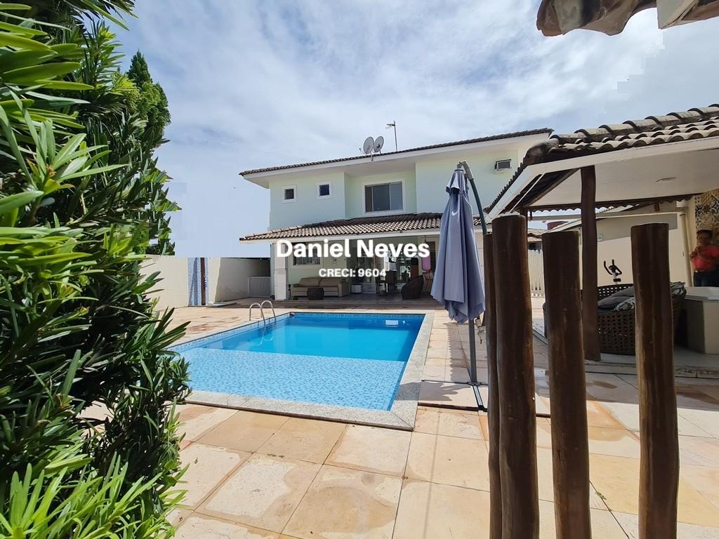 Casa de Condomínio à venda com 4 quartos, 173m² - Foto 1