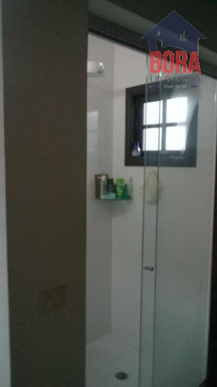 Casa à venda com 3 quartos, 200m² - Foto 11