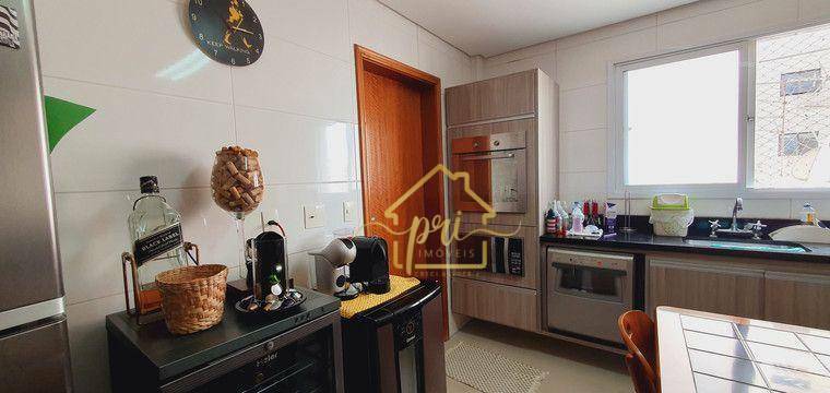 Apartamento à venda com 3 quartos, 129m² - Foto 9