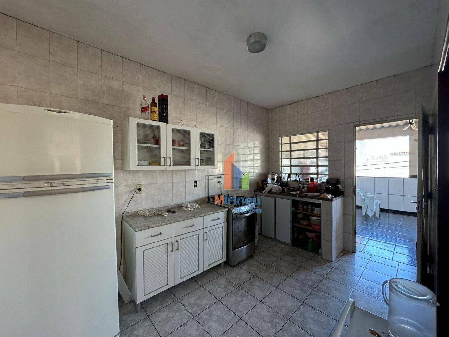 Casa à venda com 3 quartos, 150m² - Foto 9