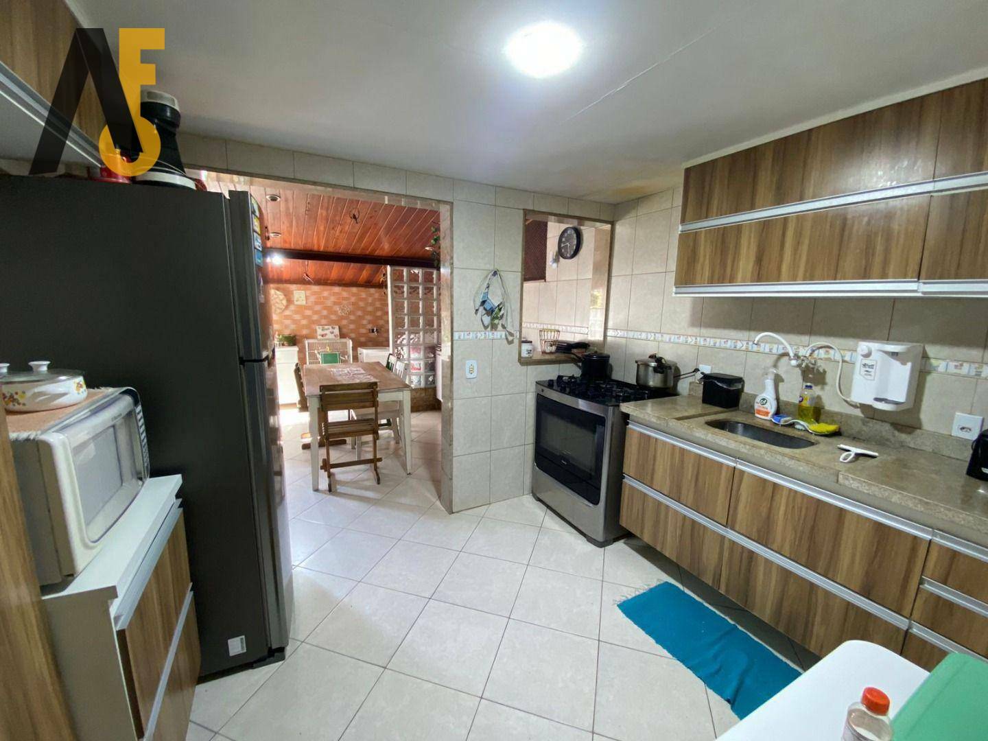 Casa de Condomínio à venda com 4 quartos, 140m² - Foto 9