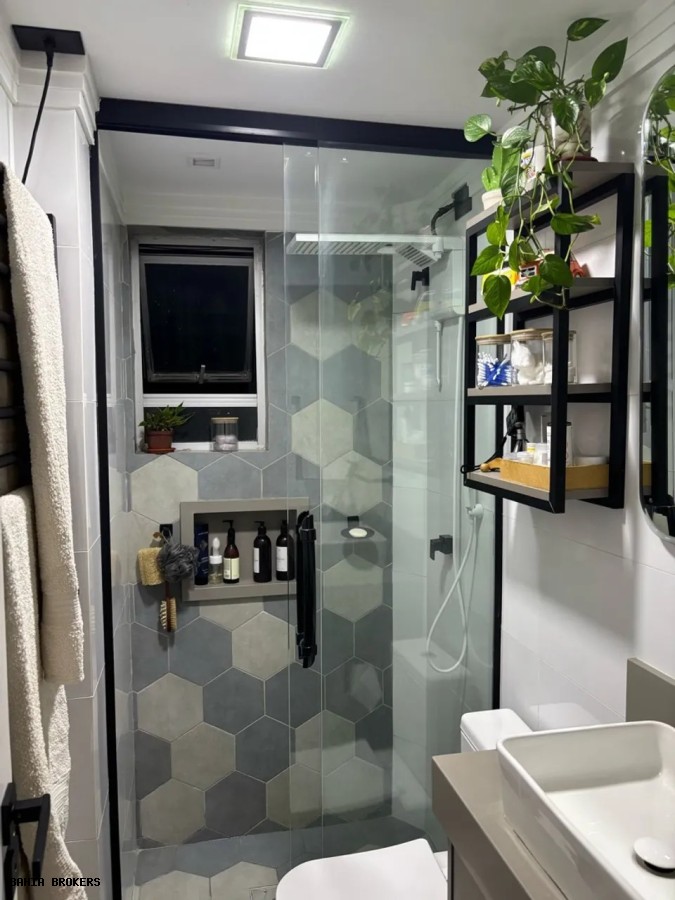 Apartamento à venda com 2 quartos, 105m² - Foto 8