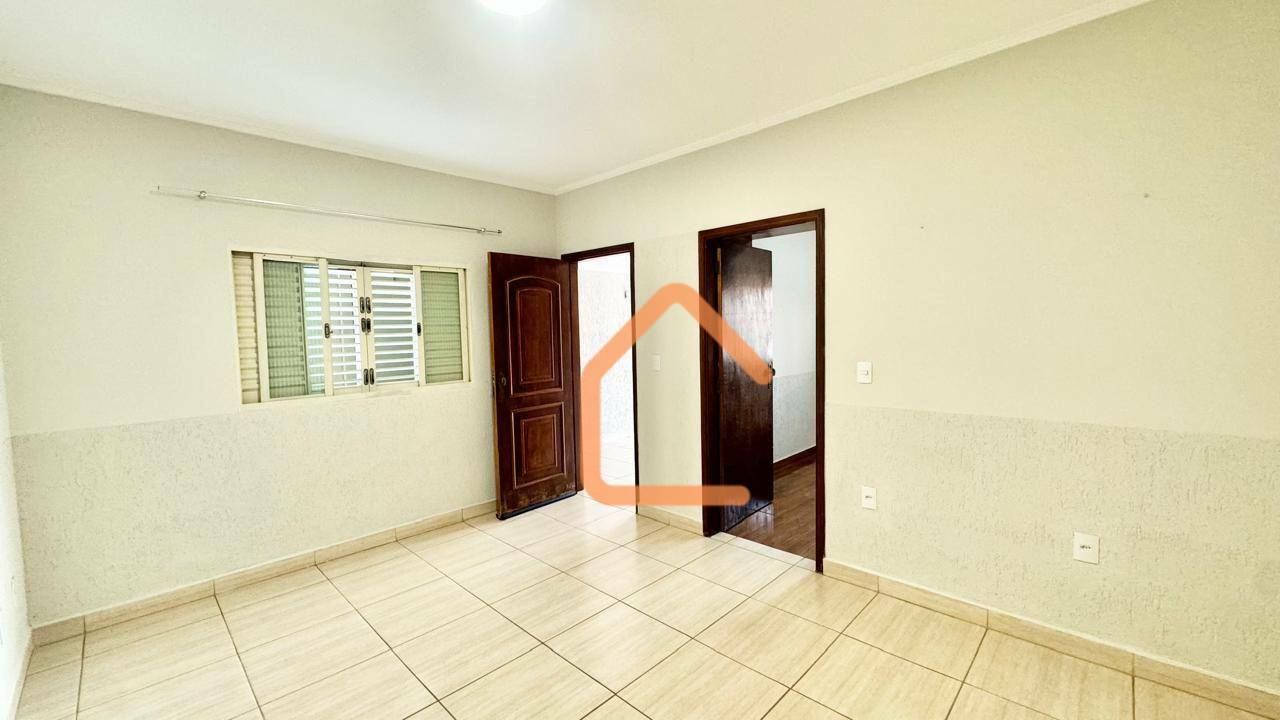 Casa à venda com 3 quartos, 148m² - Foto 16