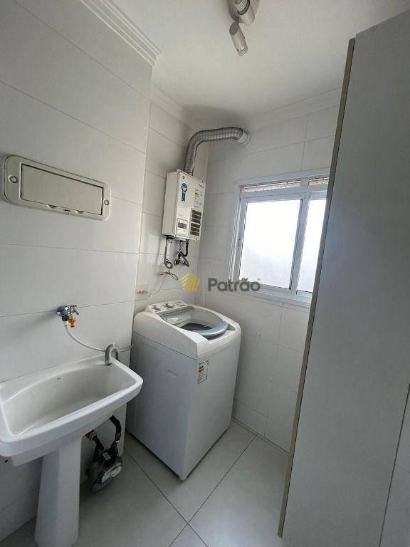 Apartamento à venda com 3 quartos, 80m² - Foto 32