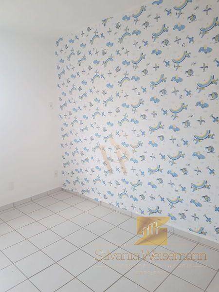 Apartamento para alugar com 3 quartos, 70m² - Foto 4