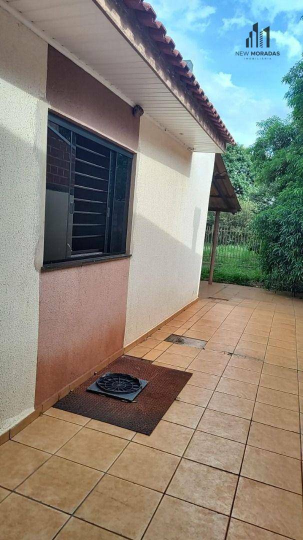 Casa à venda com 3 quartos, 126m² - Foto 12