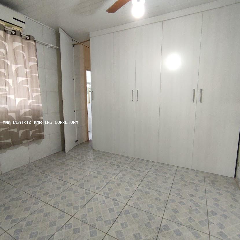 Casa à venda com 3 quartos, 360m² - Foto 17