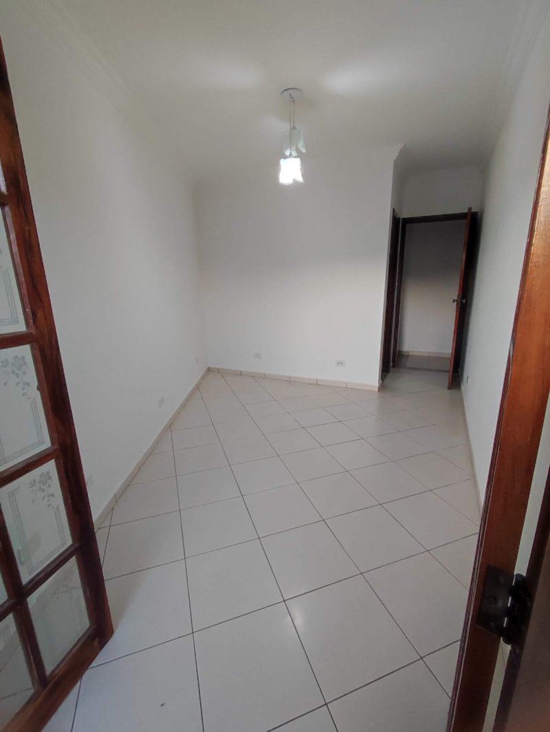 Sobrado à venda com 2 quartos, 130m² - Foto 11