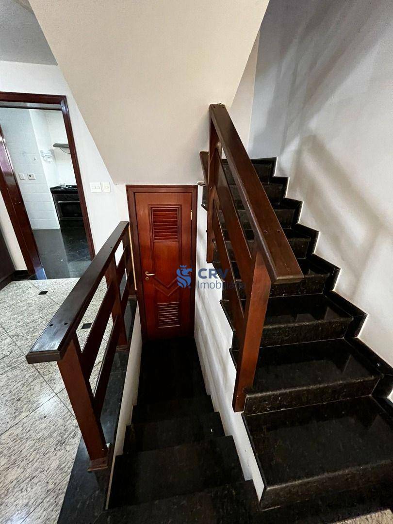 Sobrado à venda com 5 quartos, 400m² - Foto 6