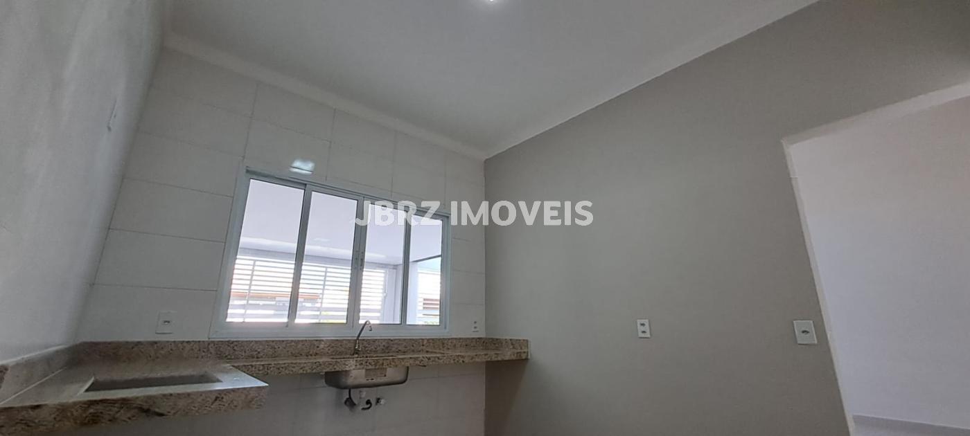 Casa à venda com 3 quartos, 93m² - Foto 9