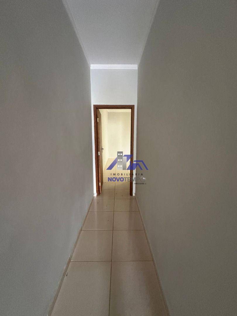 Casa à venda com 2 quartos, 80m² - Foto 12