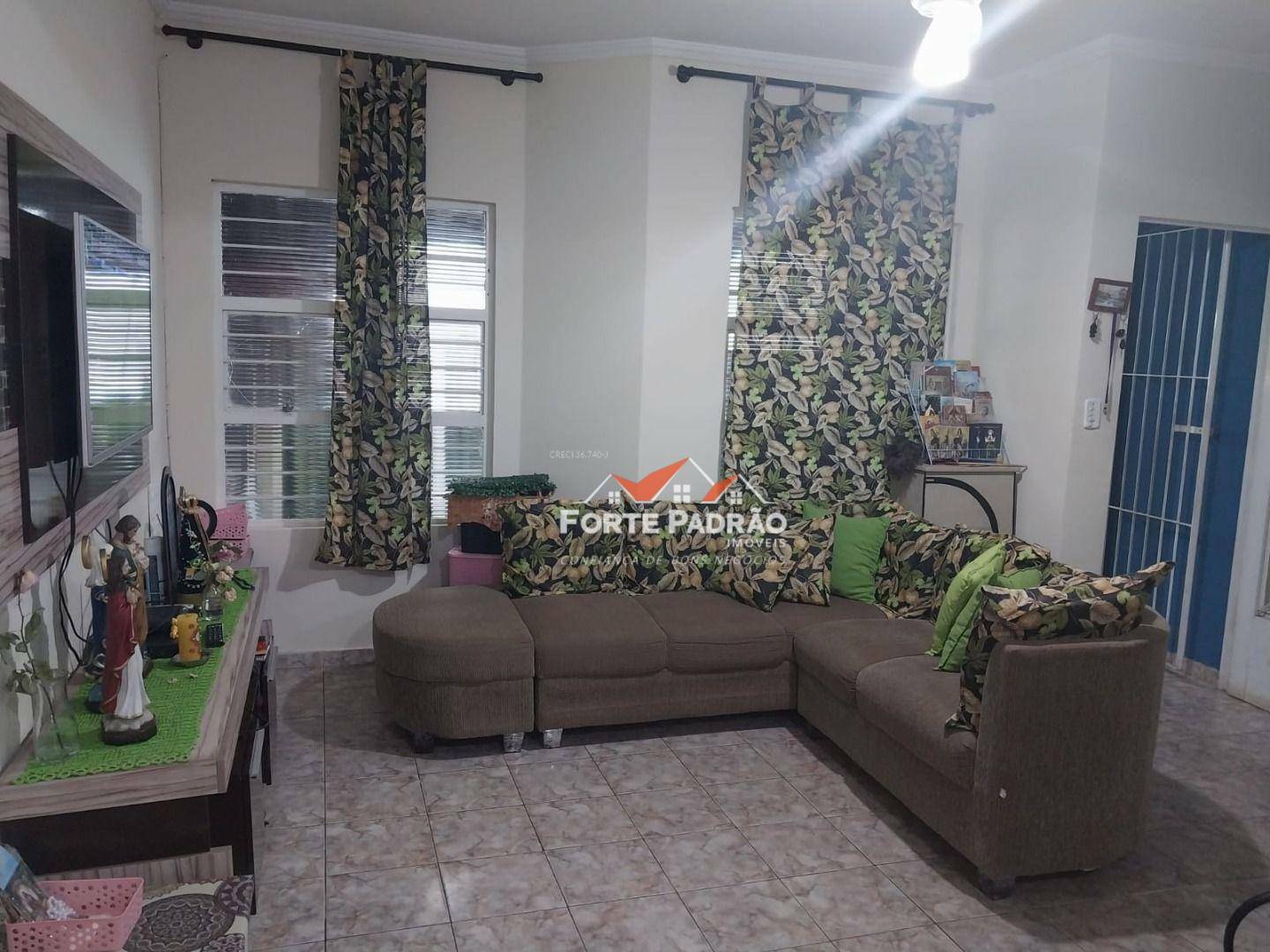 Casa à venda com 3 quartos, 120m² - Foto 3