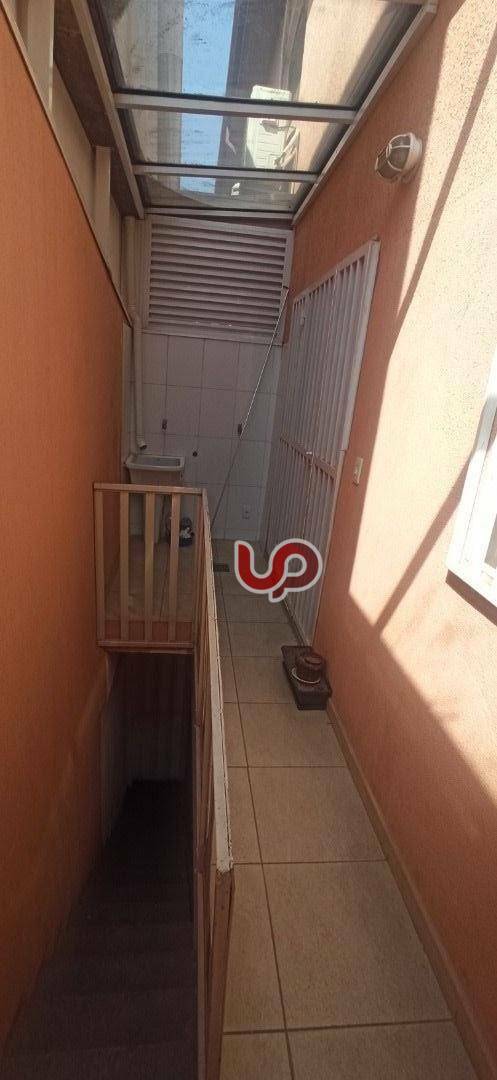 Sobrado à venda com 3 quartos, 92m² - Foto 18